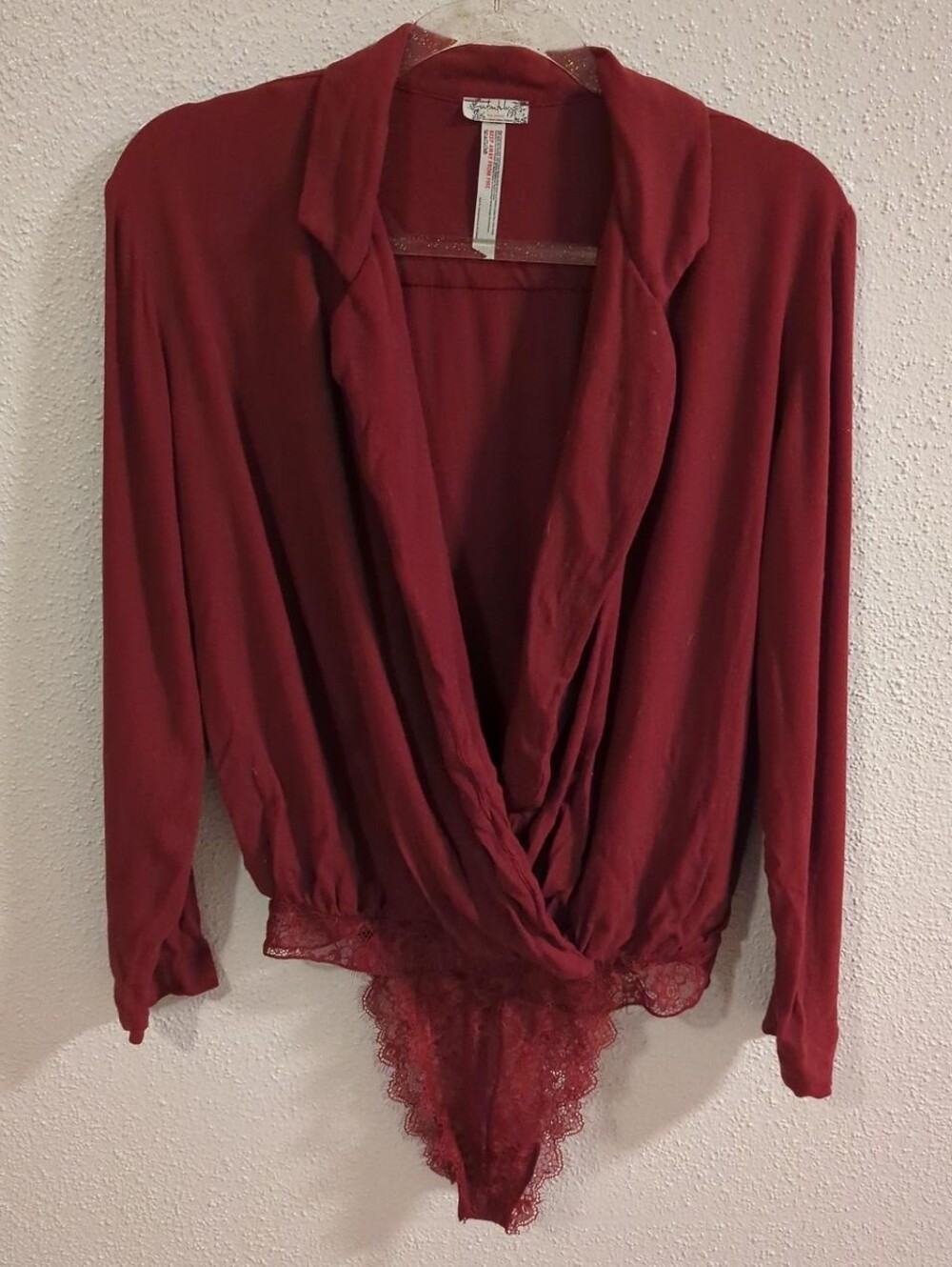 Free People Intimately Burgundy lace bodysuit long sleeve Size XS